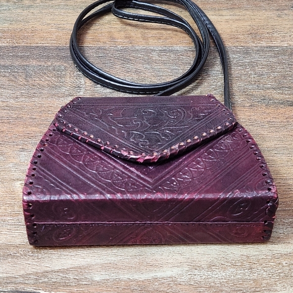 Vintage Moroccan Magic Leather Embossed Cross Body Mini Purse 1970's - Picture 7 of 14